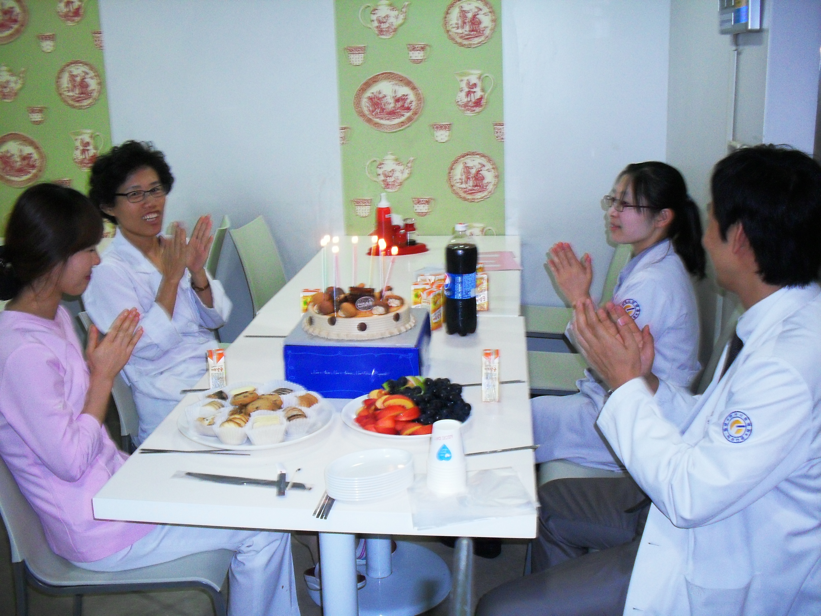 강남 연세사랑병원 9월 생일자 파티 게시글의 2번째 첨부파일입니다.