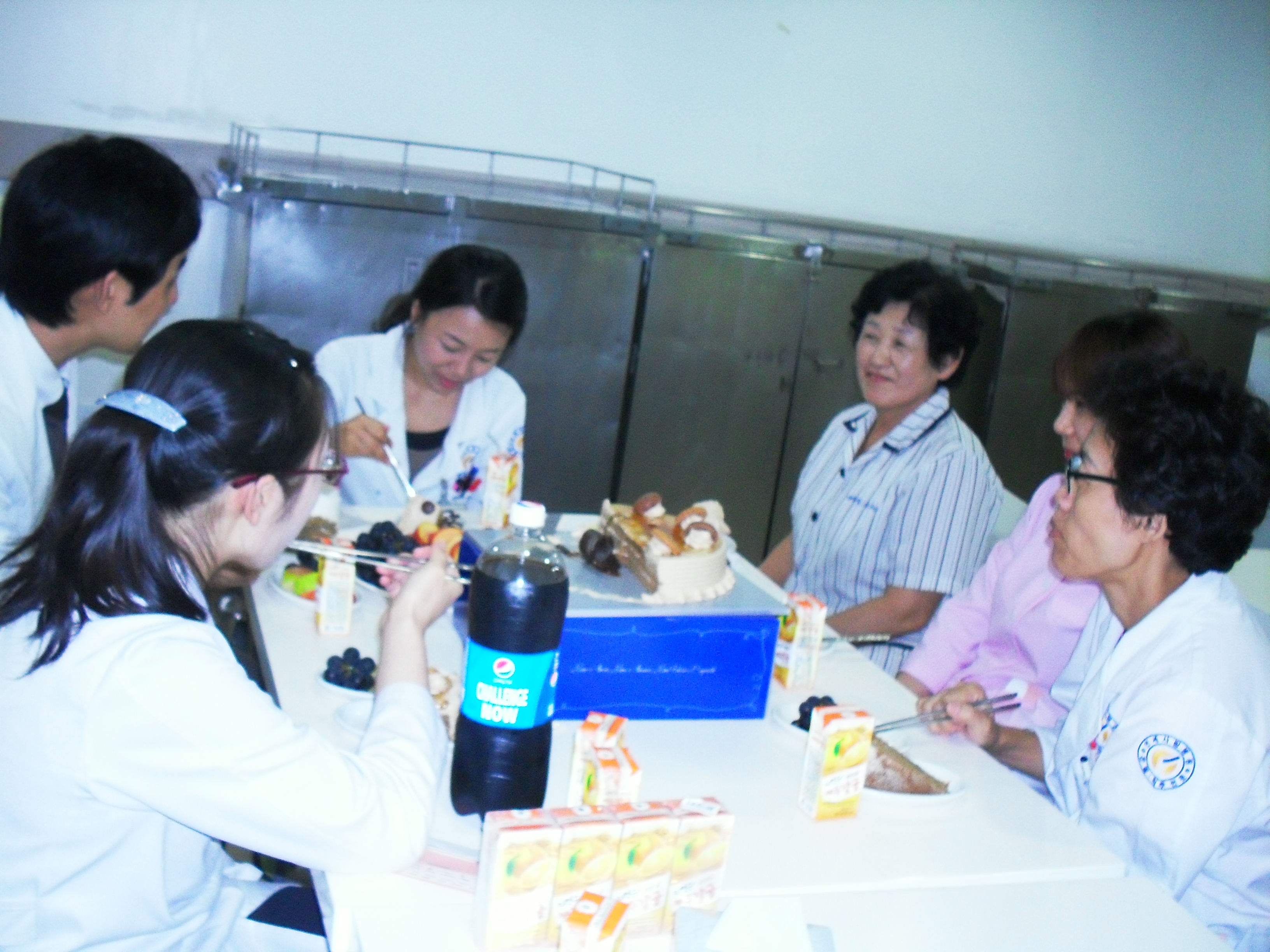 강남 연세사랑병원 9월 생일자 파티 게시글의 3번째 첨부파일입니다.