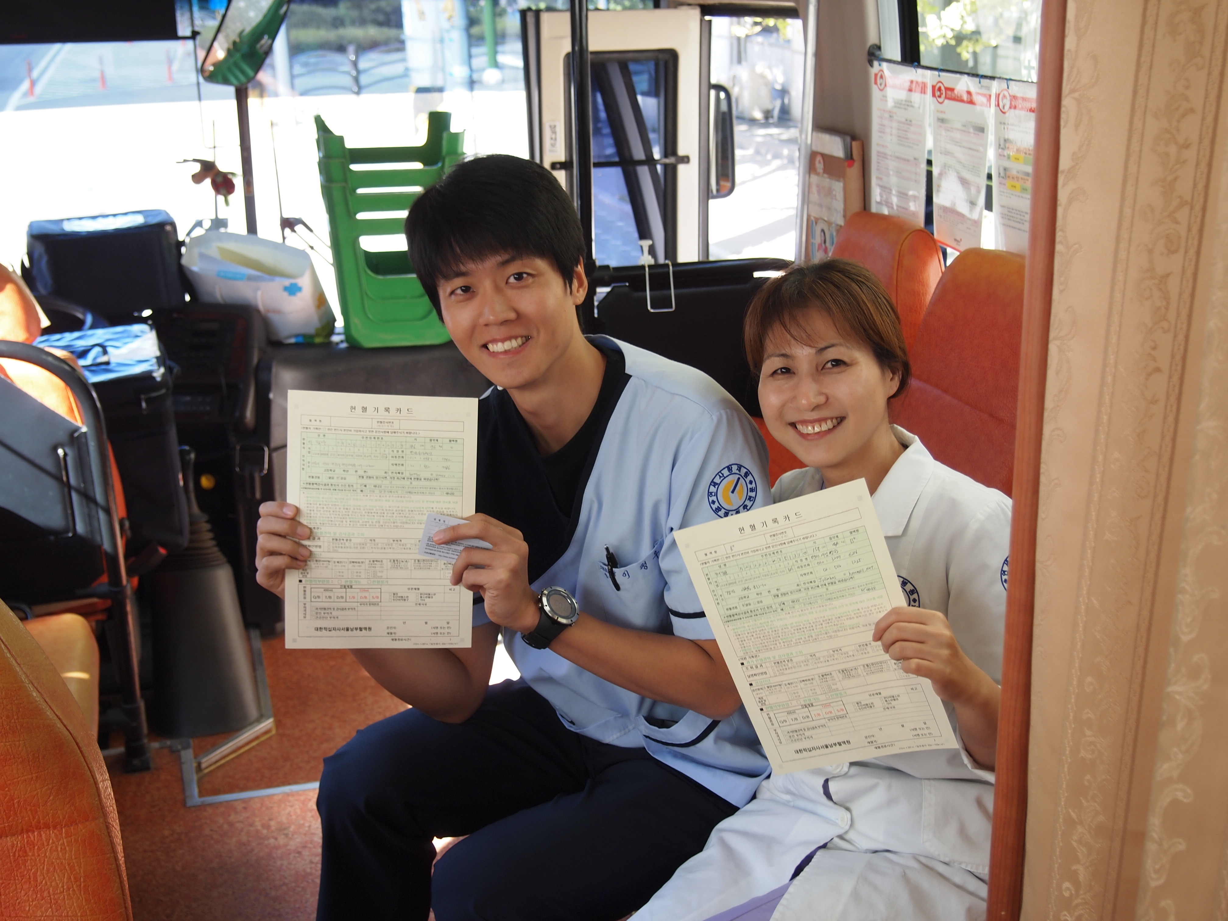 2013-10-22일 강남점 `사랑의 헌혈캠페인` 실시  게시글의 2번째 첨부파일입니다.