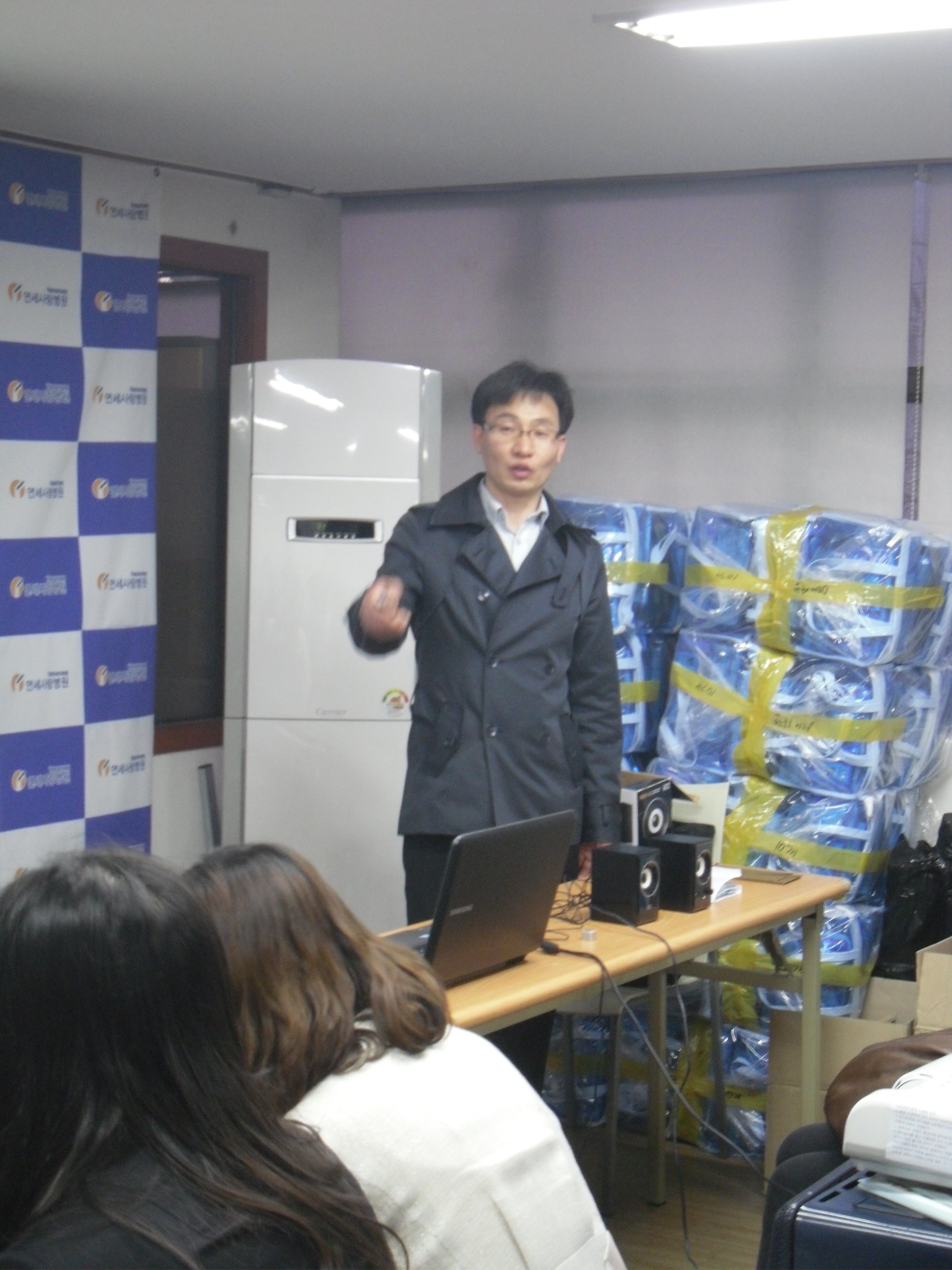 [강남점]4월 월례교육및 친절사원수상 게시글의 5번째 첨부파일입니다.