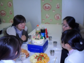 강남 1 병원 12월 생일파티 게시글의 1번째 첨부파일입니다.
