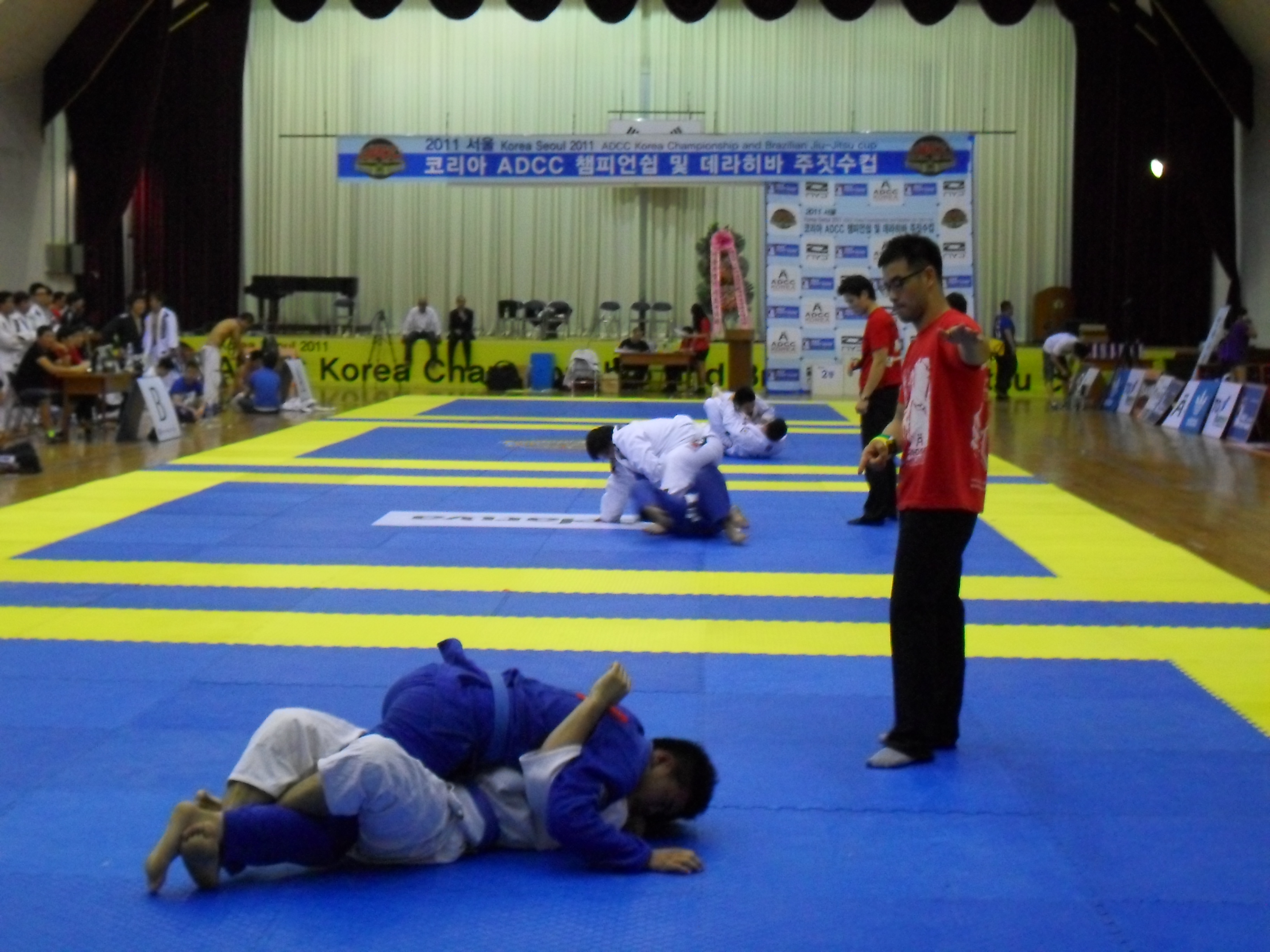 2011년 6월19일 2011 서울 코리아 ADCC 챔피언쉽 및 데라히바 주짓수컵대회 의무 게시글의 1번째 첨부파일입니다.