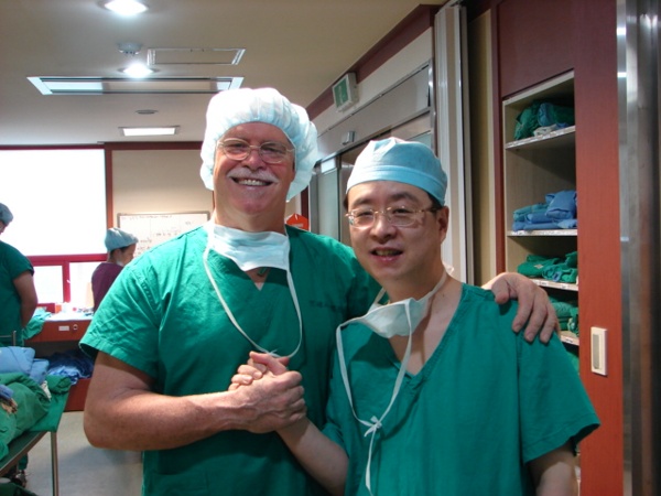 Welcome Dickey Jones` M.D. from India 게시글의 1번째 첨부파일입니다.
